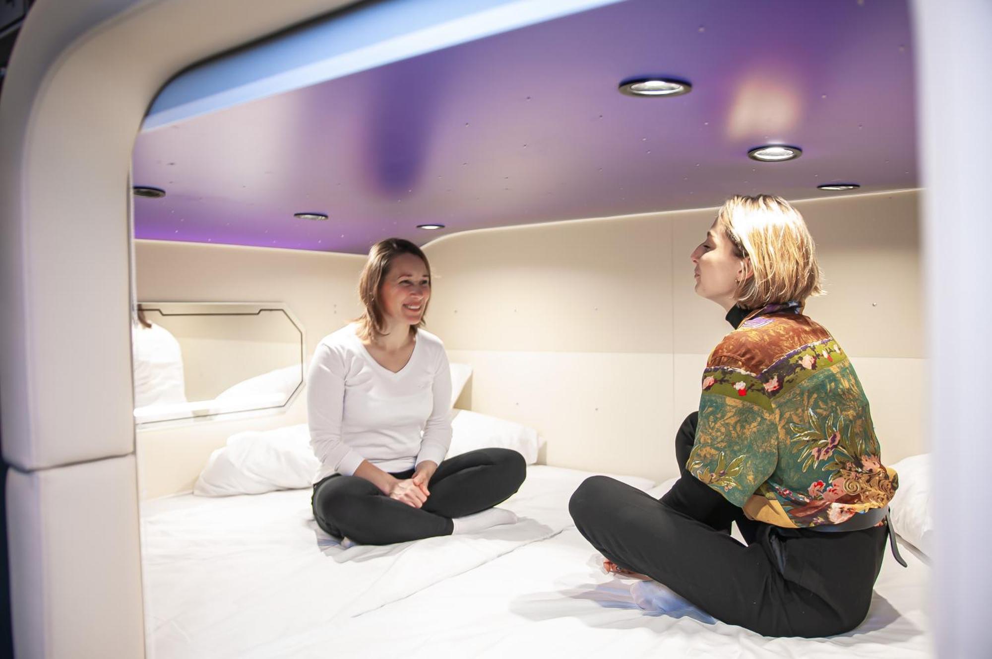 Av-3 Capsule Hotel Kiev Eksteriør bilde